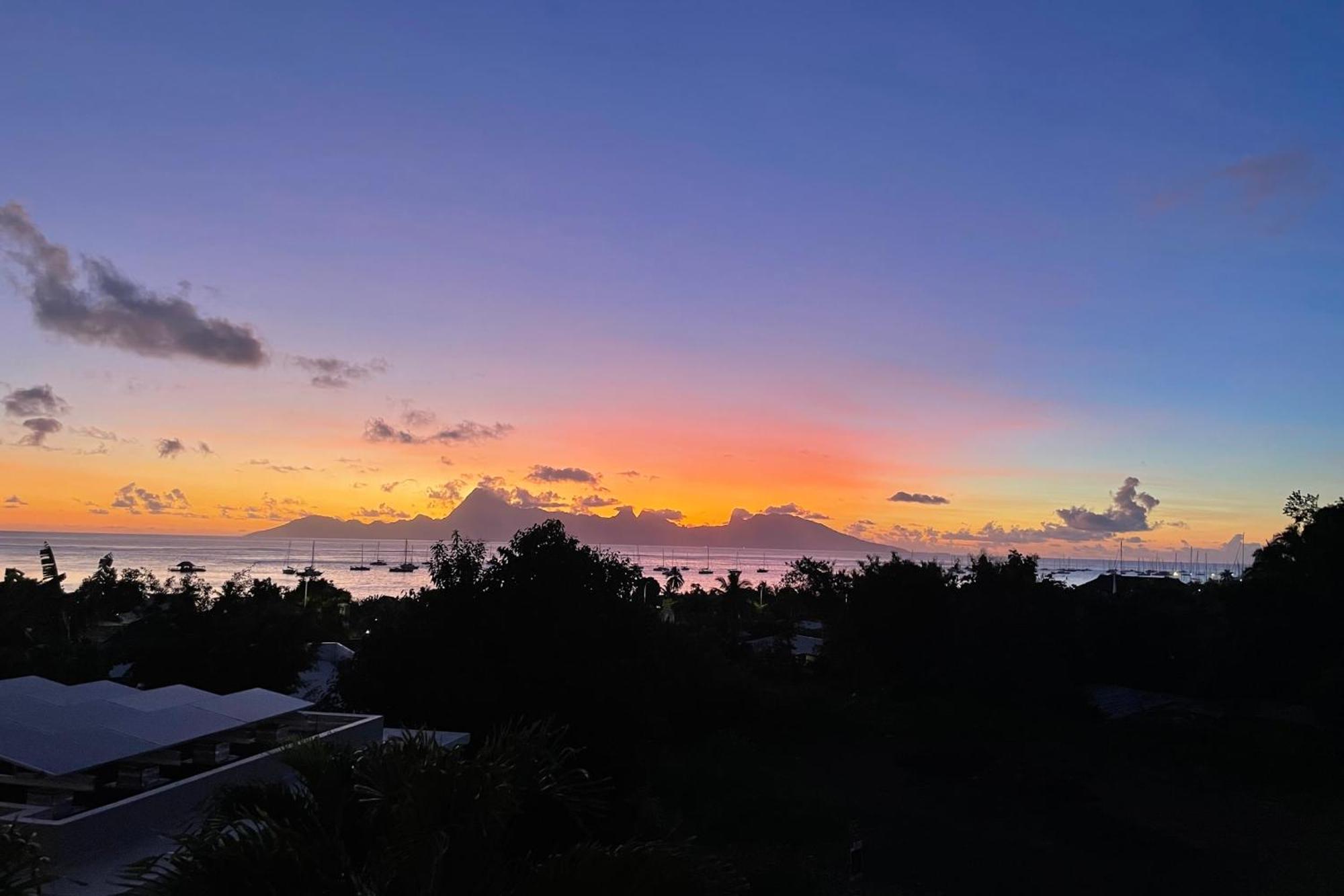 Manuia Luxury Apartment - Tahiti Punaauia -Wi-Fi Netflix Pool & Gym Exteriör bild